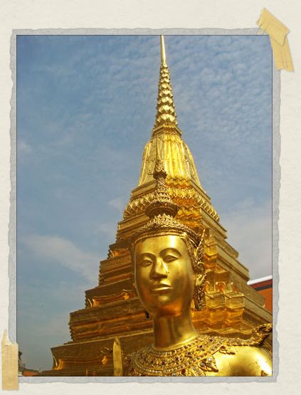 Everything is glittery and gold at the National Palace 'Everything is glittery and gold at the National Palace